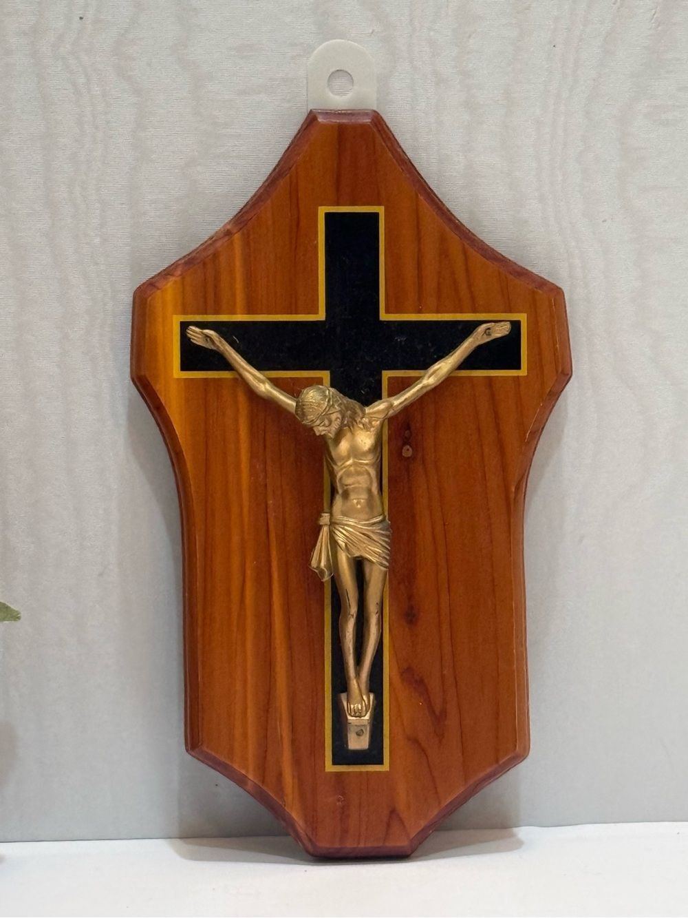 Vintage Wall Crucifix Plaque Gold Tone Cross Sea Lion Caves Oregon